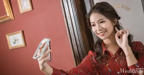 準新娘應該分享給賓客的5套婚禮穿搭提案！戴上這些輕珠寶，喝喜酒不失禮